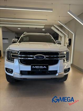 FORD RANGER 3.0 V6 TURBO DIESEL CD LIMITED 4X4 AUTOMÁTICO FORD RANGER 3.0 V6 TURBO DIESEL CD LIMITED 4X4 AUTOMÁTICO